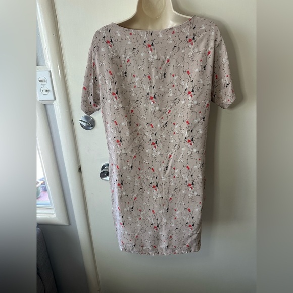 Armani Exchange Beige Floral Mini Dress - Picture 4 of 5